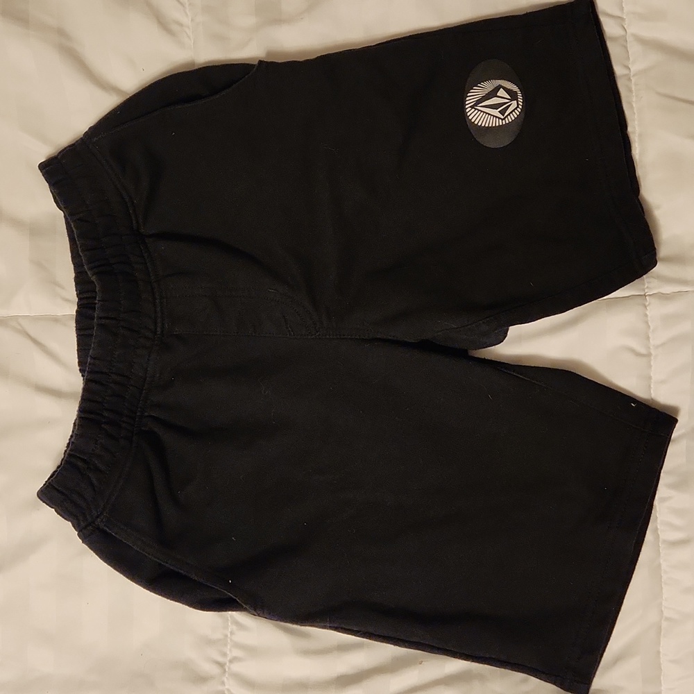 Volcom shorts